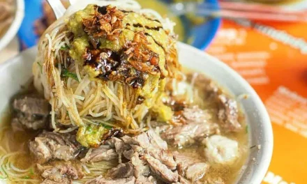 Kuliner Bakso Lezat Nikmat Semua Suka, Ini Resep Lengkapnya!