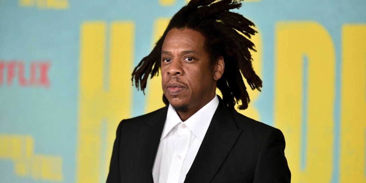 Rapper Jay Z Di Besarkan Dan Di Bentuk Dilingkungan Yang Keras
