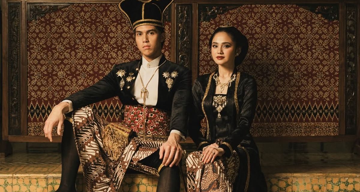 Momen Prewedding Syifa Dan El Rumi Elegan Nuansa Royal Jawa