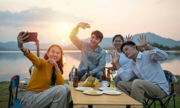 Daftar Cara Meningkatkan Rasa Percaya Diri Untuk Bergaul