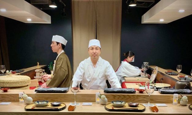 Gaya Makan Jepang Dari Seorang Chef Atau Omekase, Yuk Simak