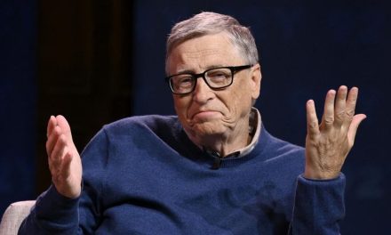 Bill Gates Soroti Misinformasi Sebagai Masalah Internet