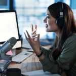 Mendengarkan Podcast Efektif Untuk Hiburan Sekaligus Healing