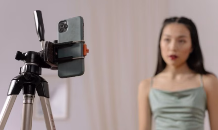 Rekomendasi Tripod Biar Hasil Ngontenmu Makin Pro!